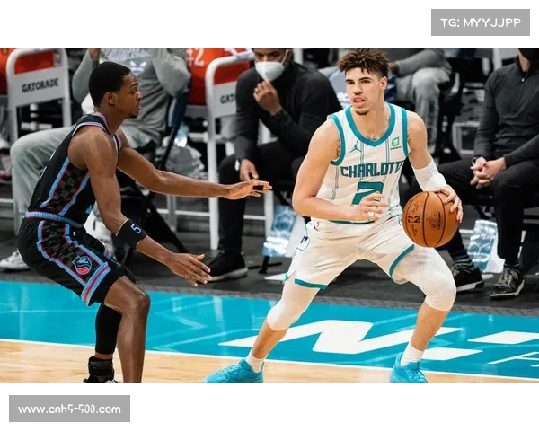 全明星周末致敬传奇，休斯蒂斯与海沃德重返雷霆主场